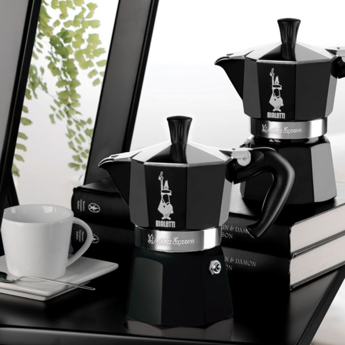 Cafetière italienne BIALETTI Moka Express Noir - capacité 3 tasses
