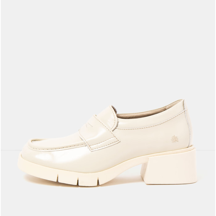 Zapatos 1283 NAPPA SHINNY CREAM / VARSOVIA color Cream