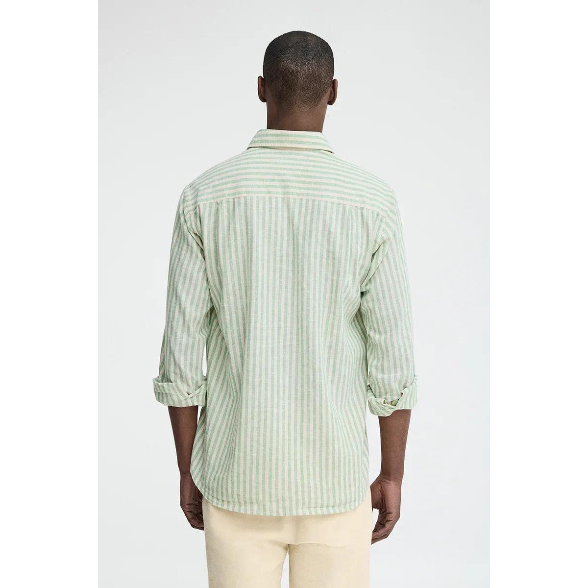 Camisa de rayas cotolino verde con cuello italiano y logo Polo Club