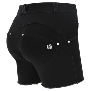 Shorts push up WR.UP® sfrangiati vita regular in denim navetta ecologico