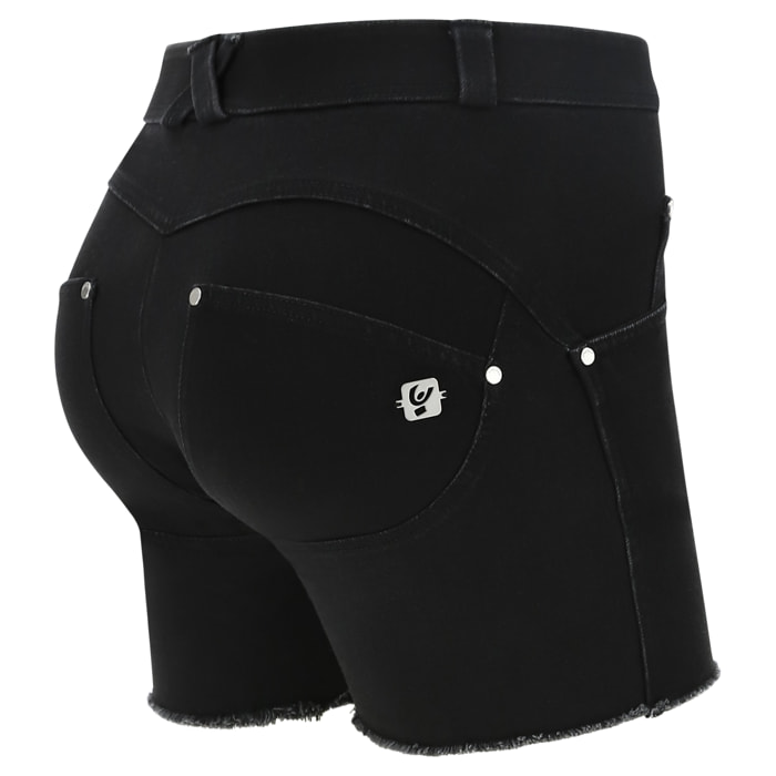 Shorts push up WR.UP® sfrangiati vita regular in denim navetta ecologico