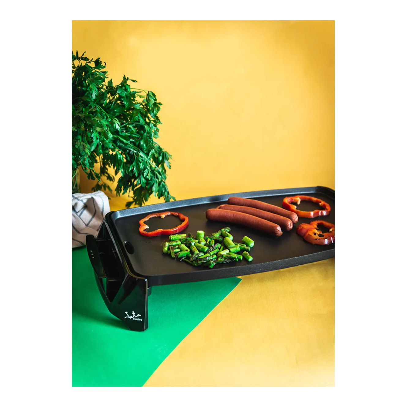 Plancha de cocina eléctrica JATA GR195 de 46 x 25 cm. Antiadherente. 2200 W