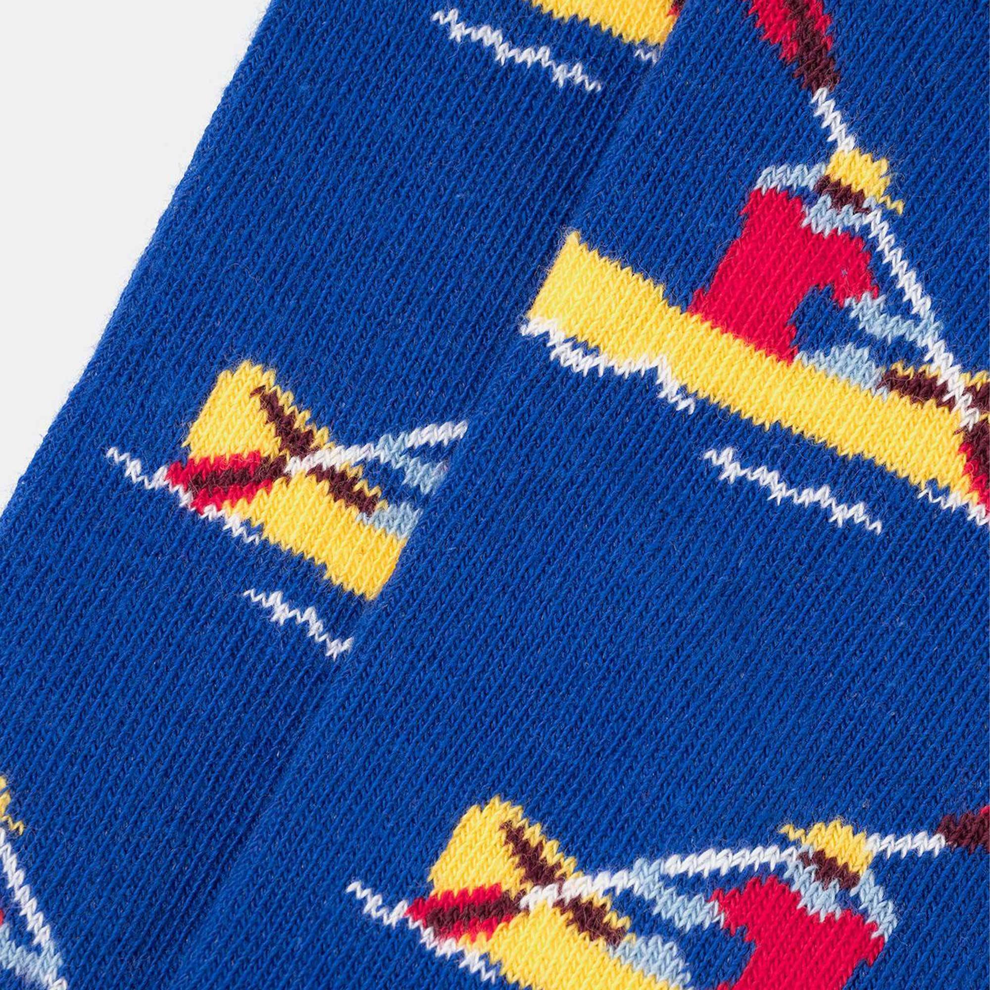 Set de 4 pares de calcetines - diseños "Canoa", "Hot Dog", "Palmeras" y "Banana"