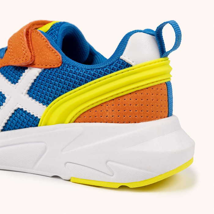 Zapatilla Infantil Multideporte Azul y Naranja con Velcro MUNICH MINI TRACK VCO 23