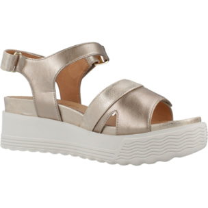 Sandalias Mujer de la marca STONEFLY  modelo PARKY 26 LAMINATED Gold