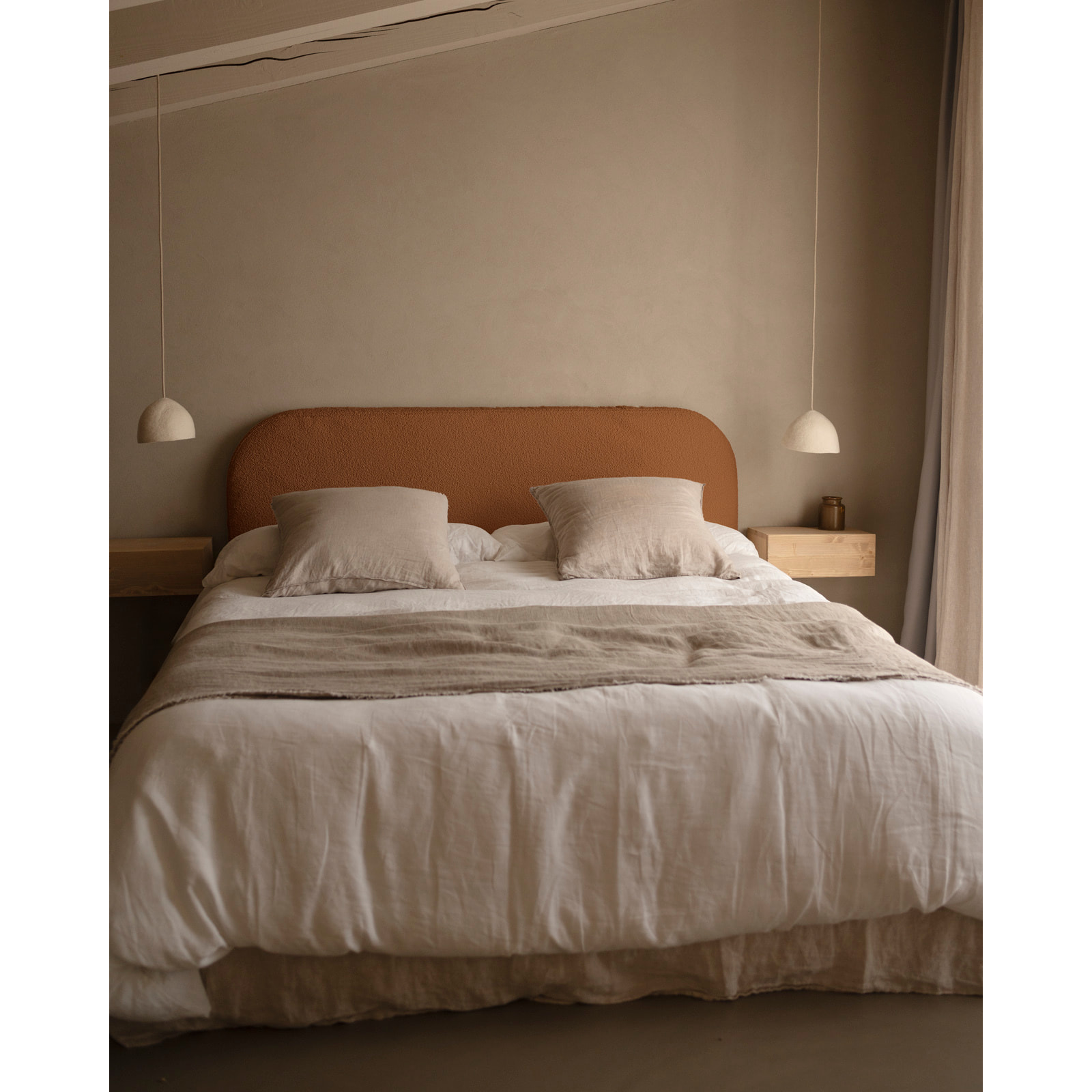 Housse pour tête de lit en bouclé cuivre en différentes tailles