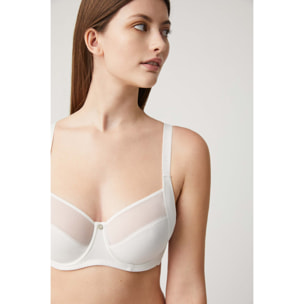 Reggiseno bianco senza ferretto con coppe C, D ed E