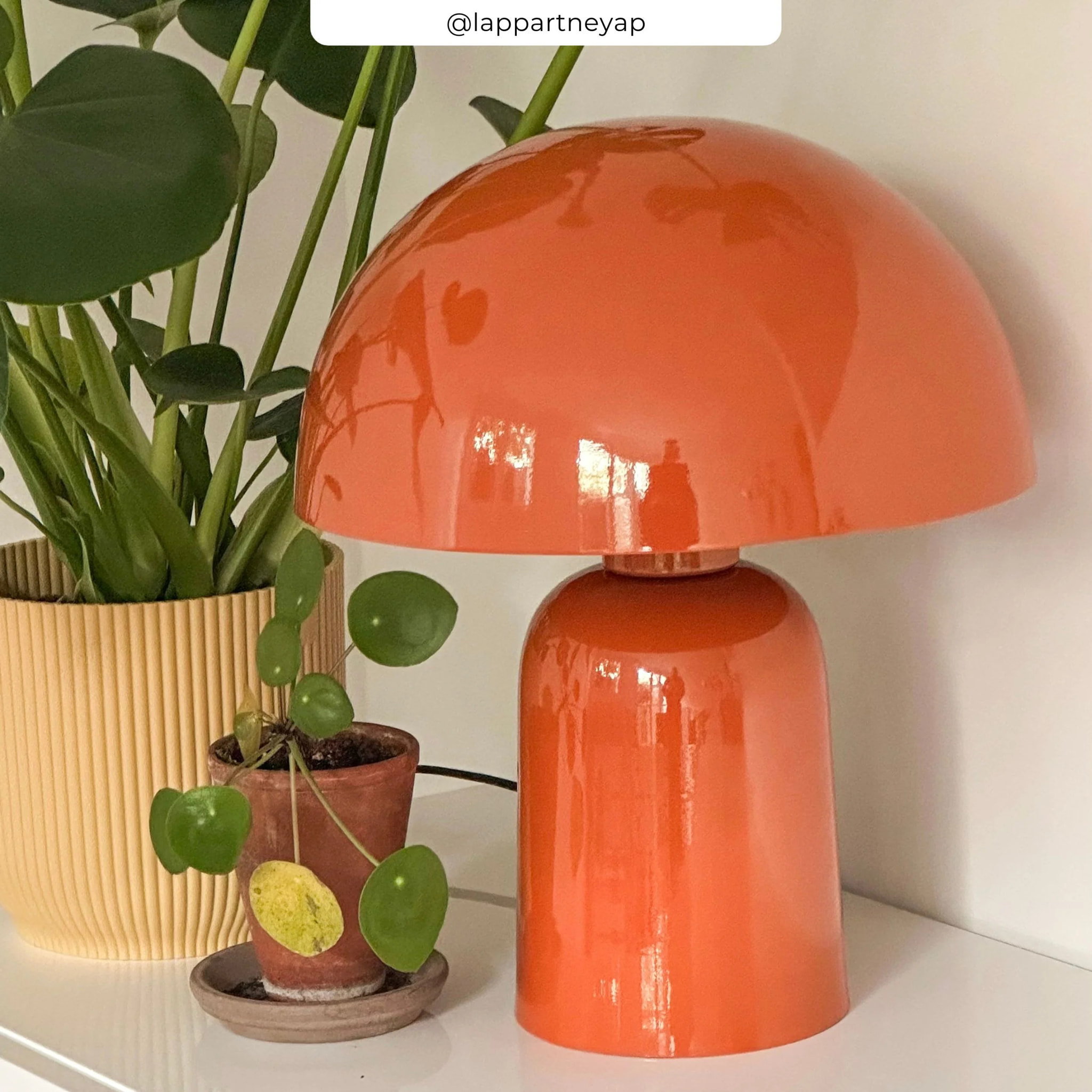Lampe champignon en métal orange - Clara