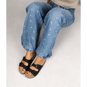 Sandalias planas negras con bio de corcho