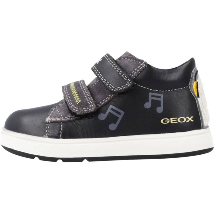 Zapatillas Niño de la marca GEOX  modelo 139938 NEGRO
