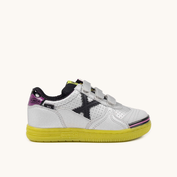Zapatillas Infantiles de Fútbol Sala Plateadas con Triple Velcro MUNICH G-3 KID VCO 453