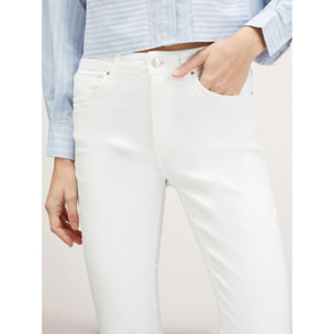 Motivi - Pantalones regular con doblez - Blanco