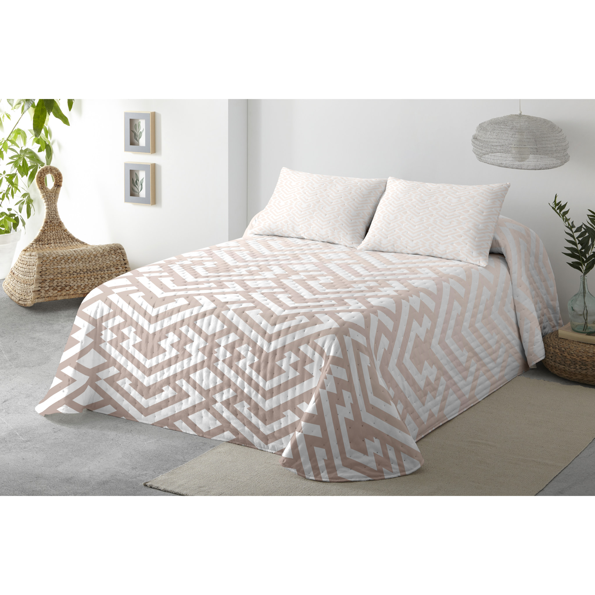 COLCHA SUAVE REVERSIBLE DN TRIANA ORO