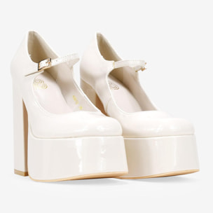 Zapatos Mary Jane beige tacón XXL y plataforma