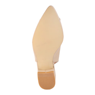 Decolletè bassi in simil pelle con fiocco ed elastico su cinturino