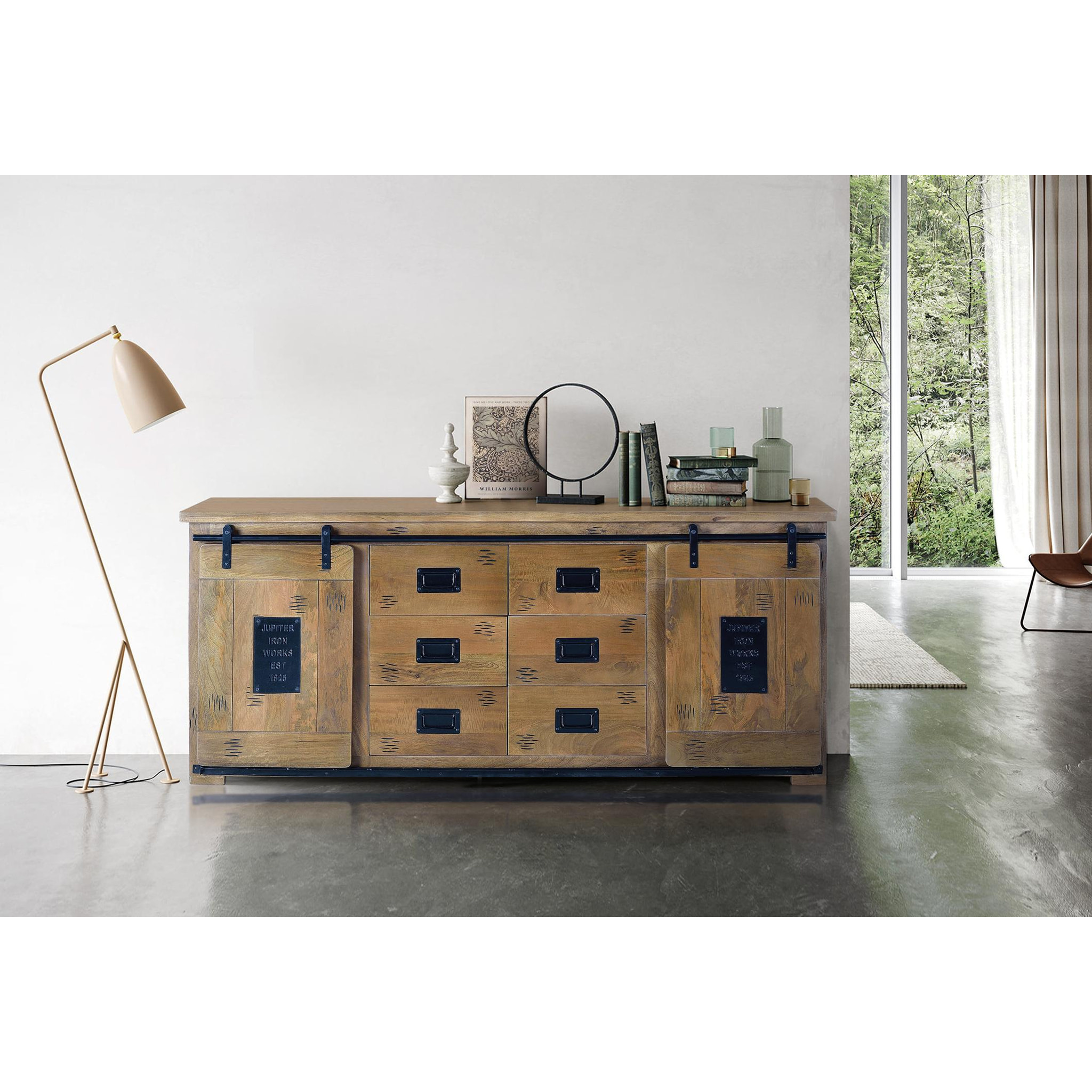 Aparador de Madera de Mango Estilo Industrial
