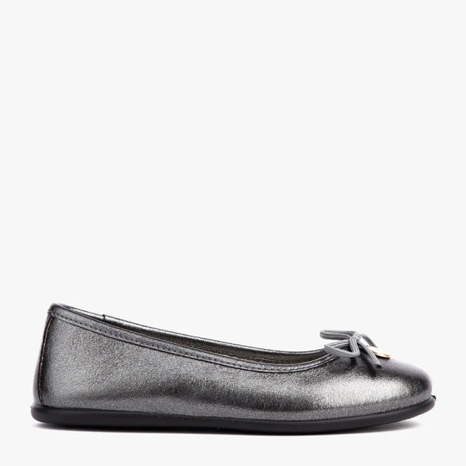 Ballerine da bambina in colore argento e finitura metallizzata