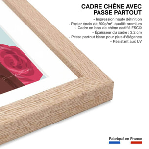 Affiche mode La femme aux roses Affiche + cadre en bois - Chêne