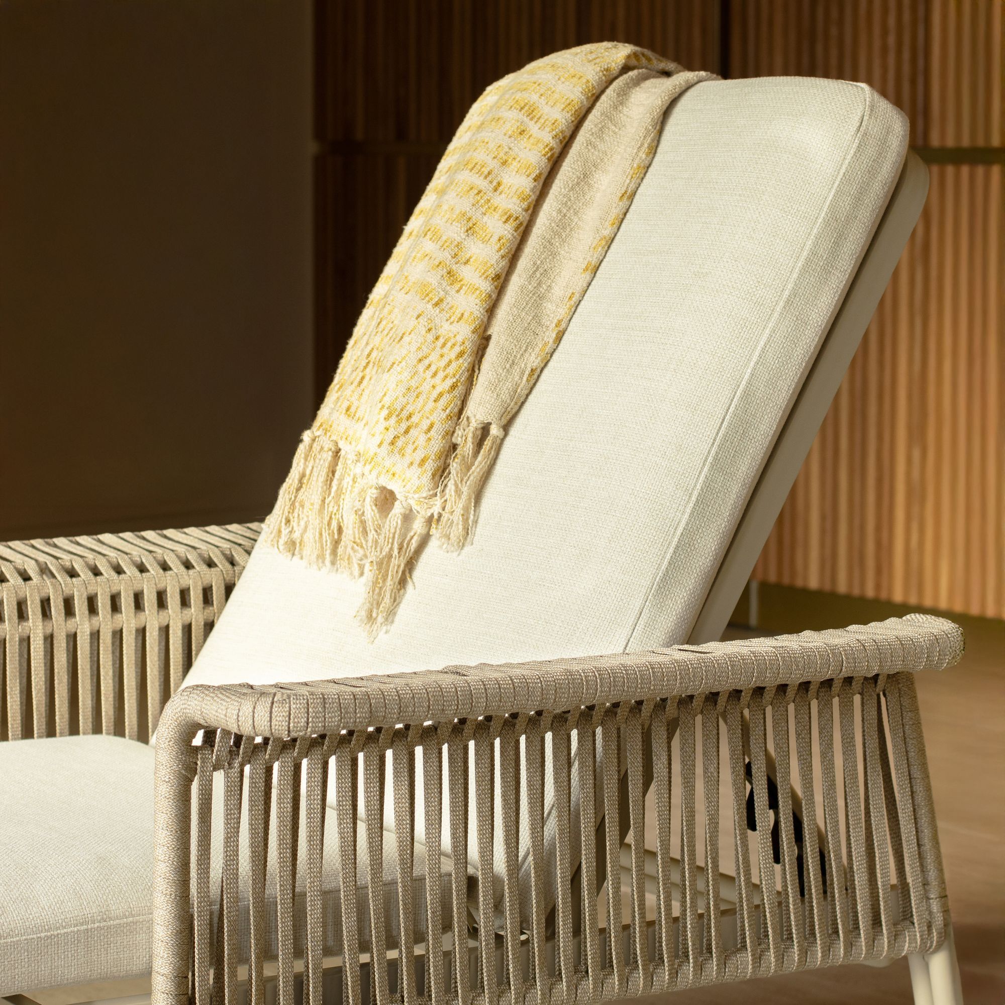 Lot de 2 chaises longues en aluminium beige FIGARI