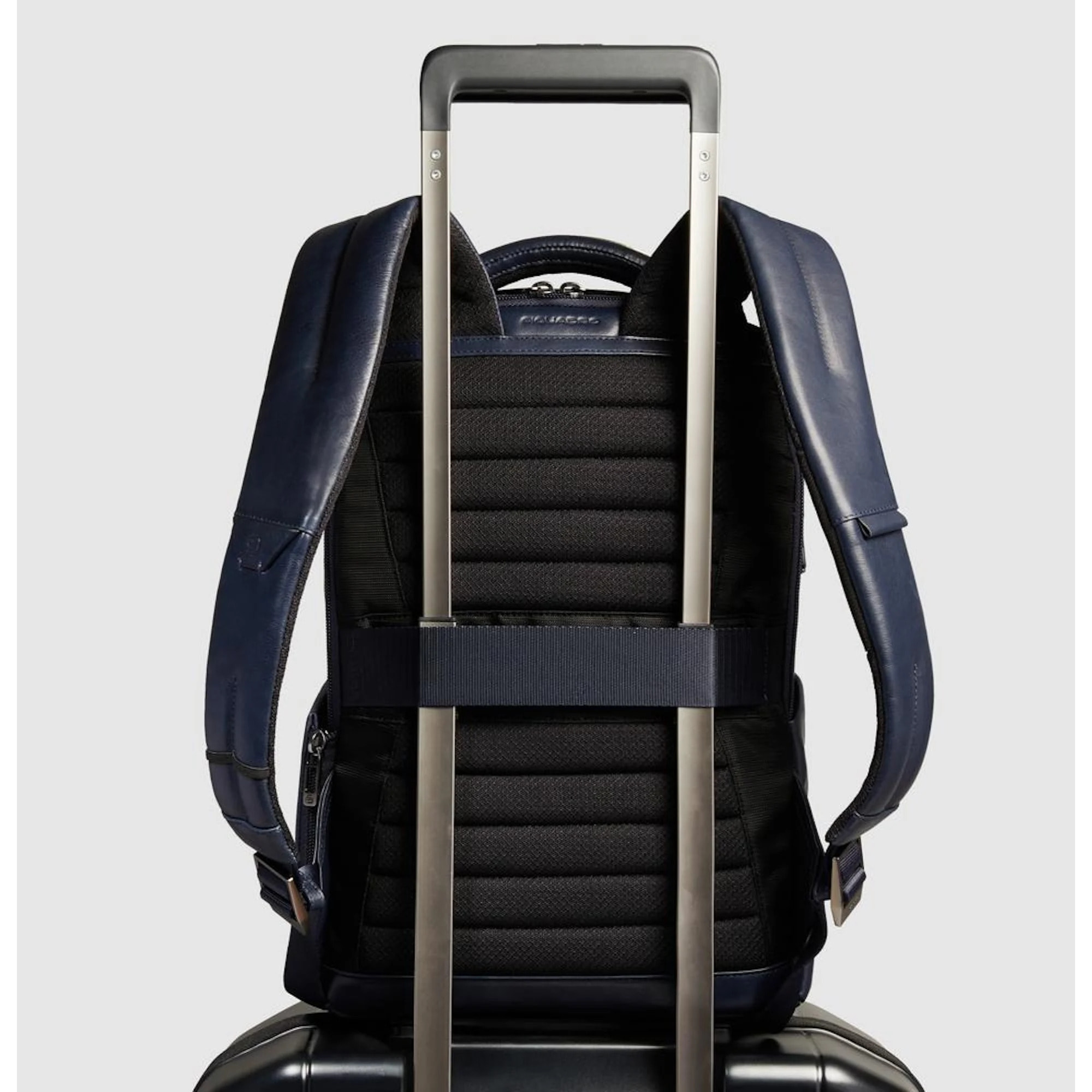 Piquadro Zaino personalizzabile porta pc e iPad® con protezioni antiurto e RFID