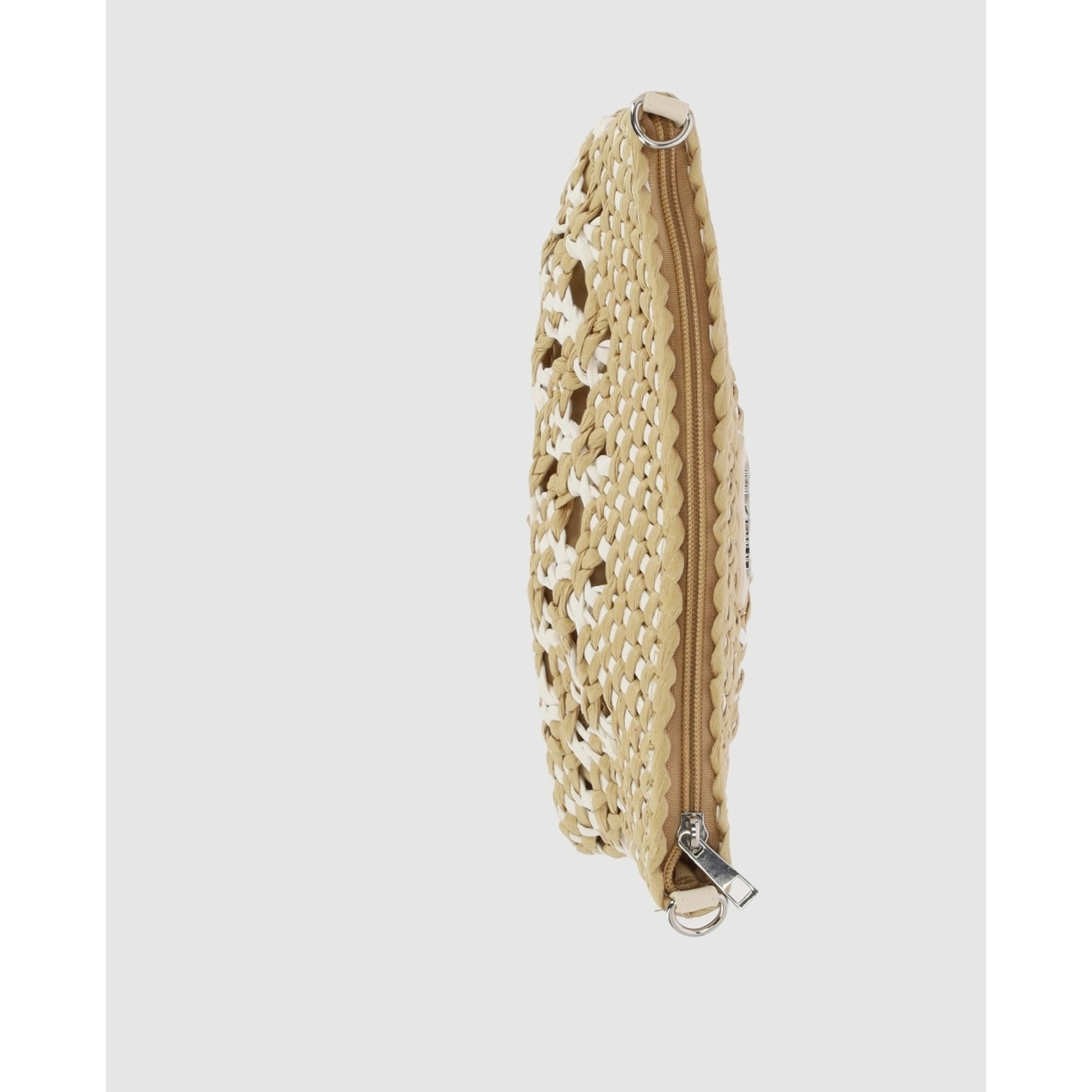 Bolso - Blanco - Medida: 26 cm x 18 cm x 2 cm