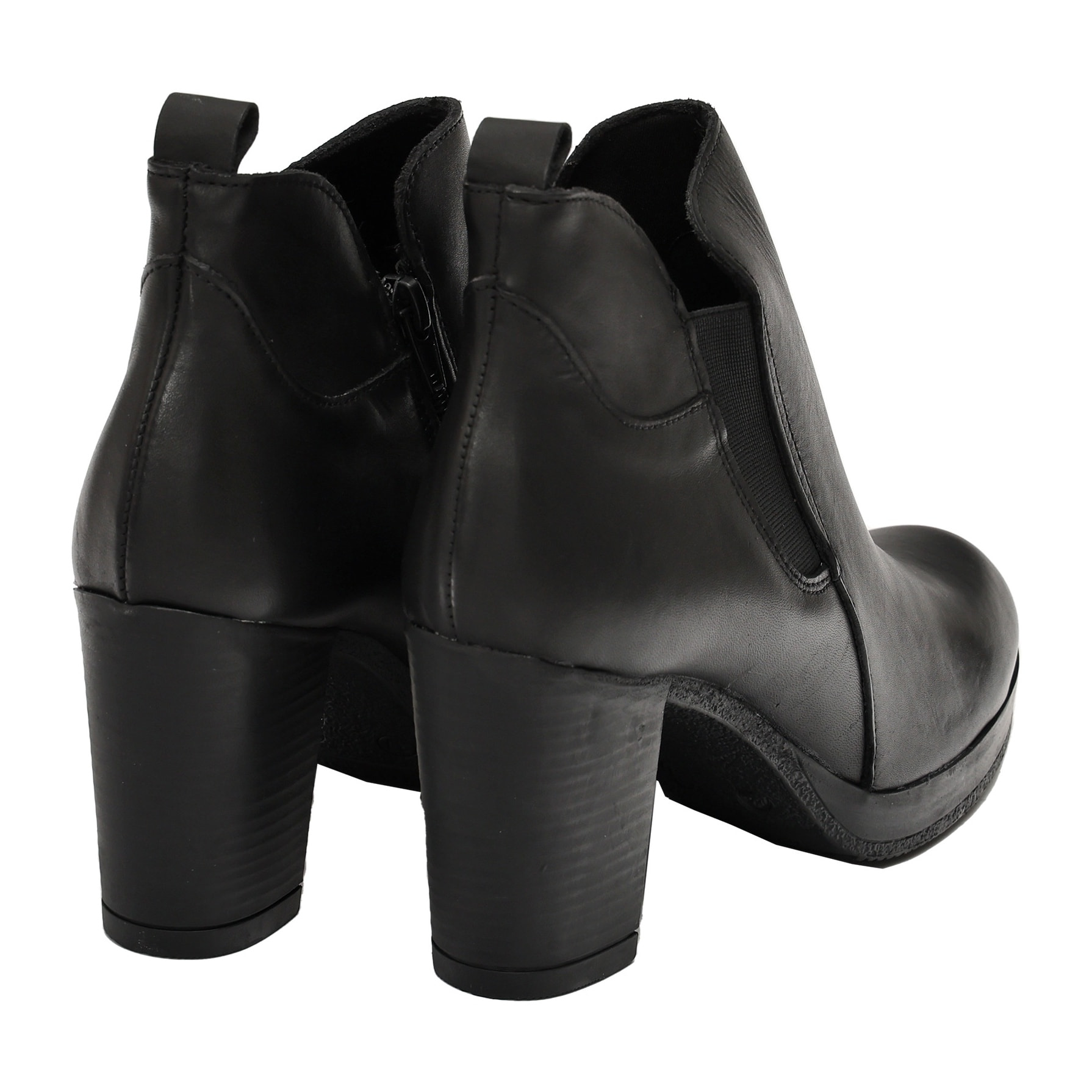 Stivaletto in vera pelle con tacco e fascia elastica