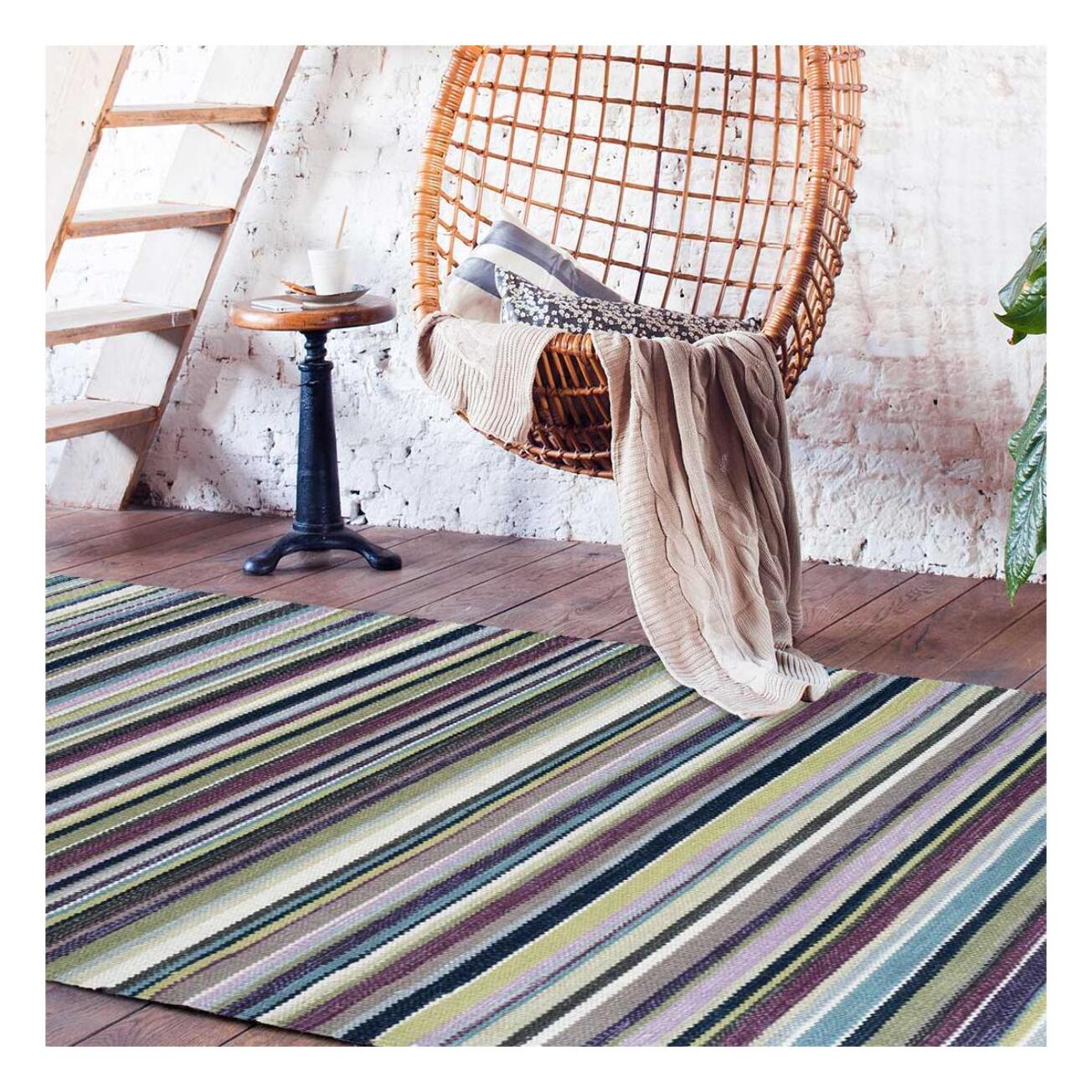 Tapis kilim fait main en laine motif géométrique
