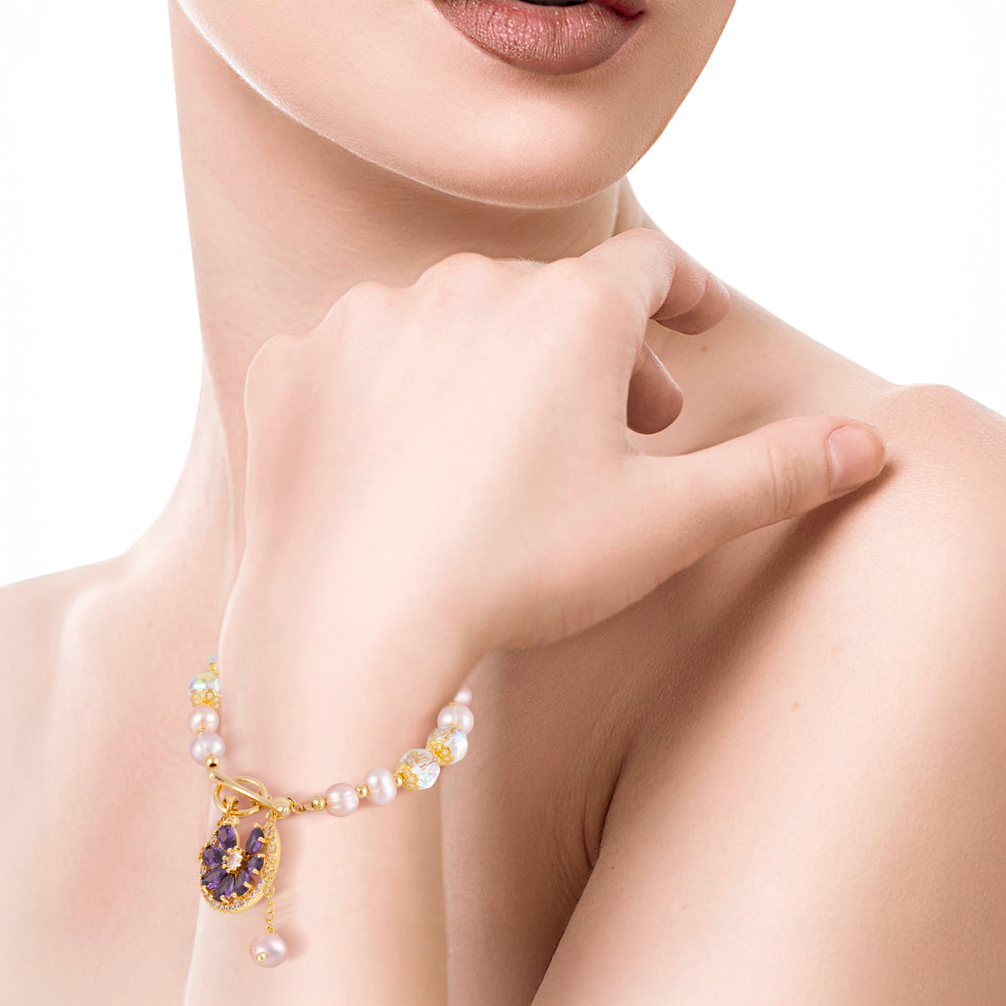 Pulsera con colgante de margarita, circonitas multicolor, cristal brillante de doble cara y perlas naturales.