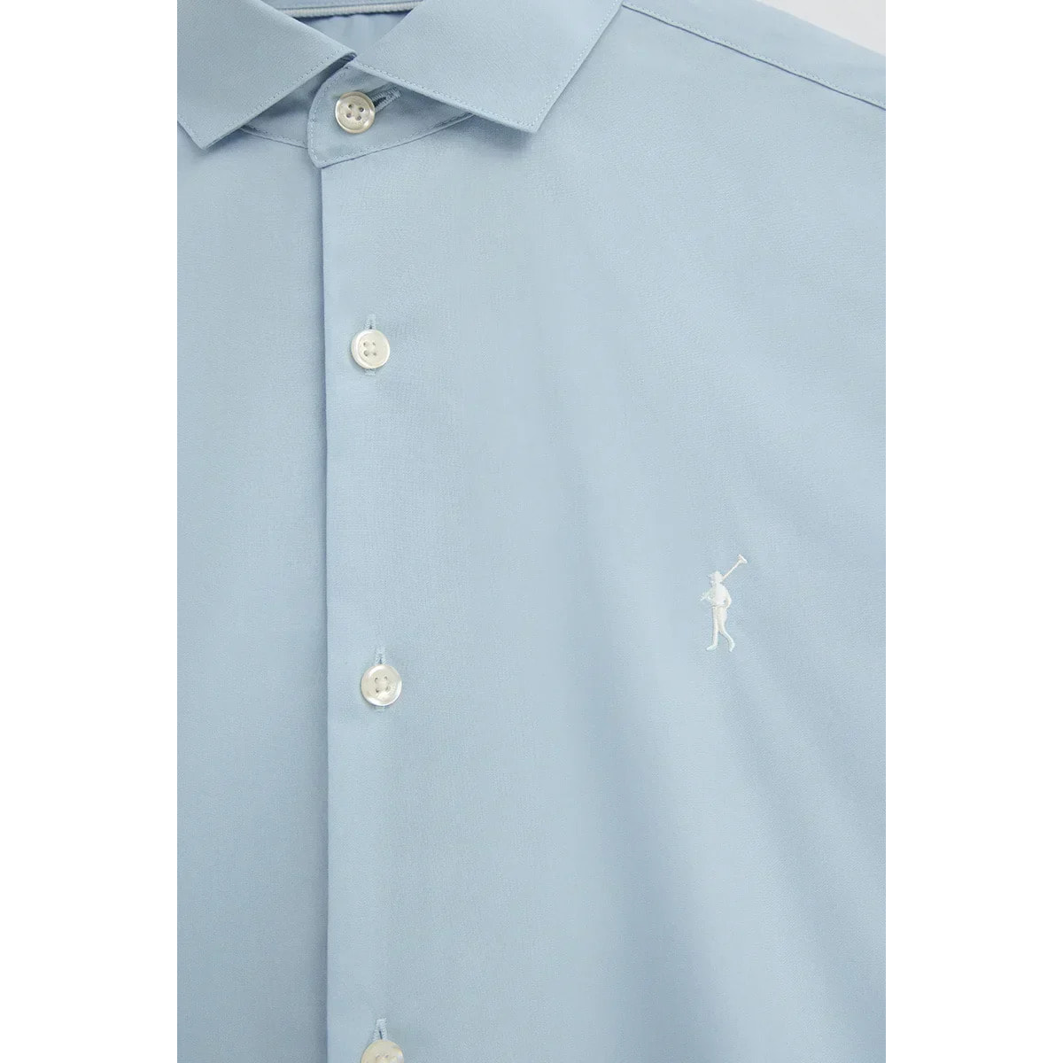 Pack hombre de tres camisas azul marino, blanca y azul claro de corte slim con logo Rigby Go