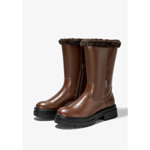 Stivale marrone a metà polpaccio con fodera