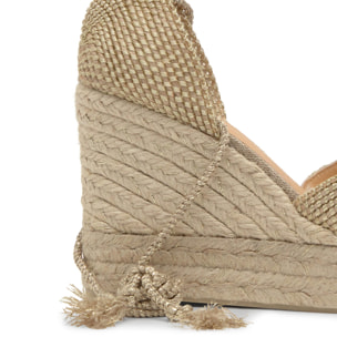 Alpargata de cuña Cora en con de lazada, plantilla acolchada y escote en V