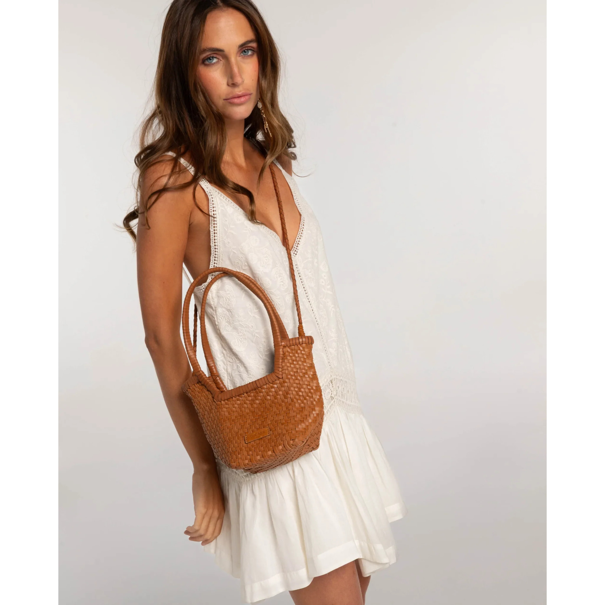 Bolso de mano de mujer de mano de piel trenzada