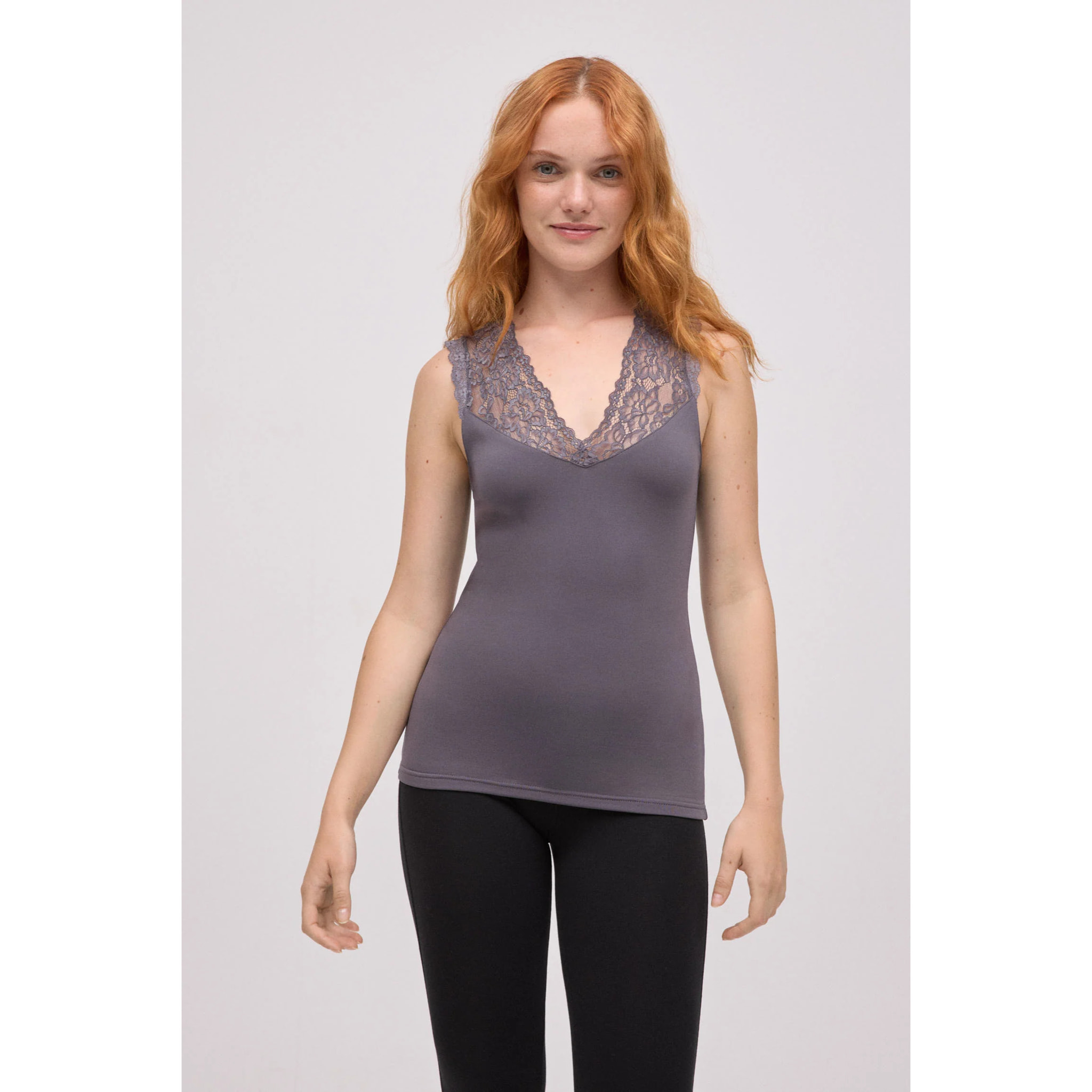 Canotta termica con scollo a V e dettagli in pizzo grigio