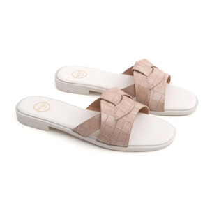 Ciabatta in vernice lavorata - BEIGE