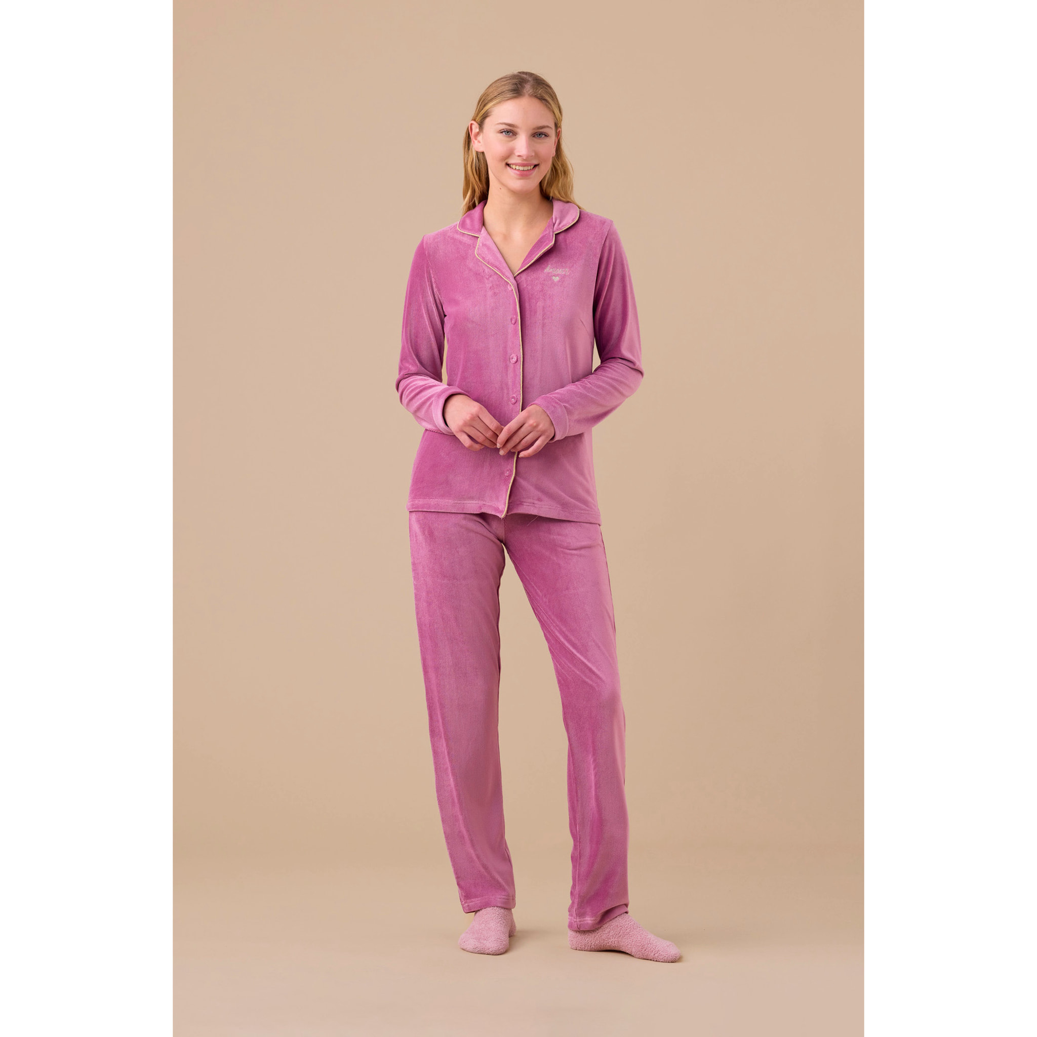 Pigiama donna ciniglia a coste articolo velvet. Noidinotte