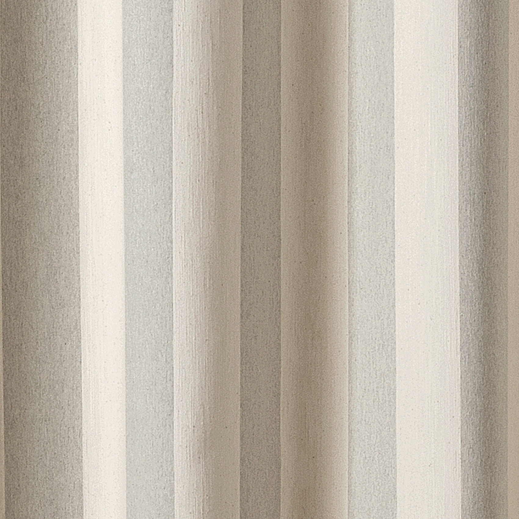 Rideau à rayures verticales en armure satin avec œillets - Gris clair