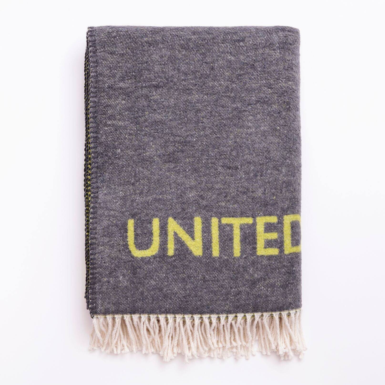 Manta 60% algodón y 40% de tejido acrílico en marrón y verde