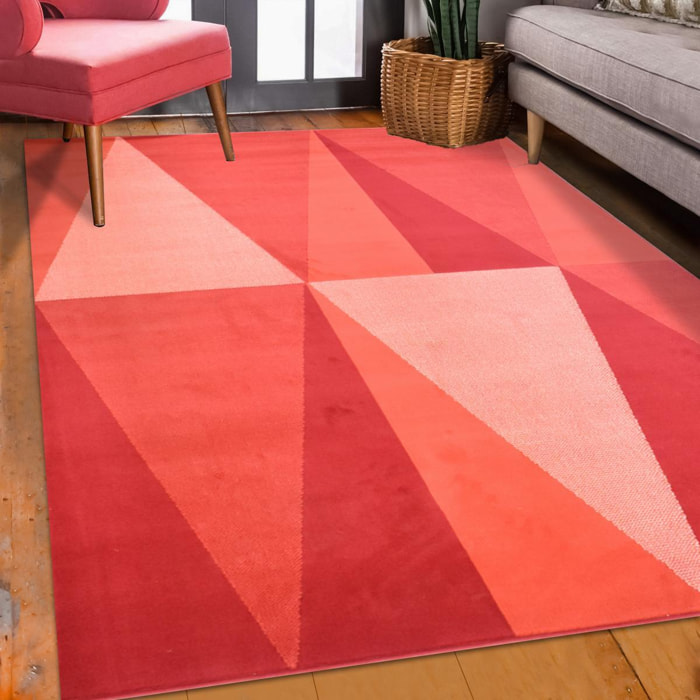 Tapis Ceje motif géométrique dans les teintes rouges