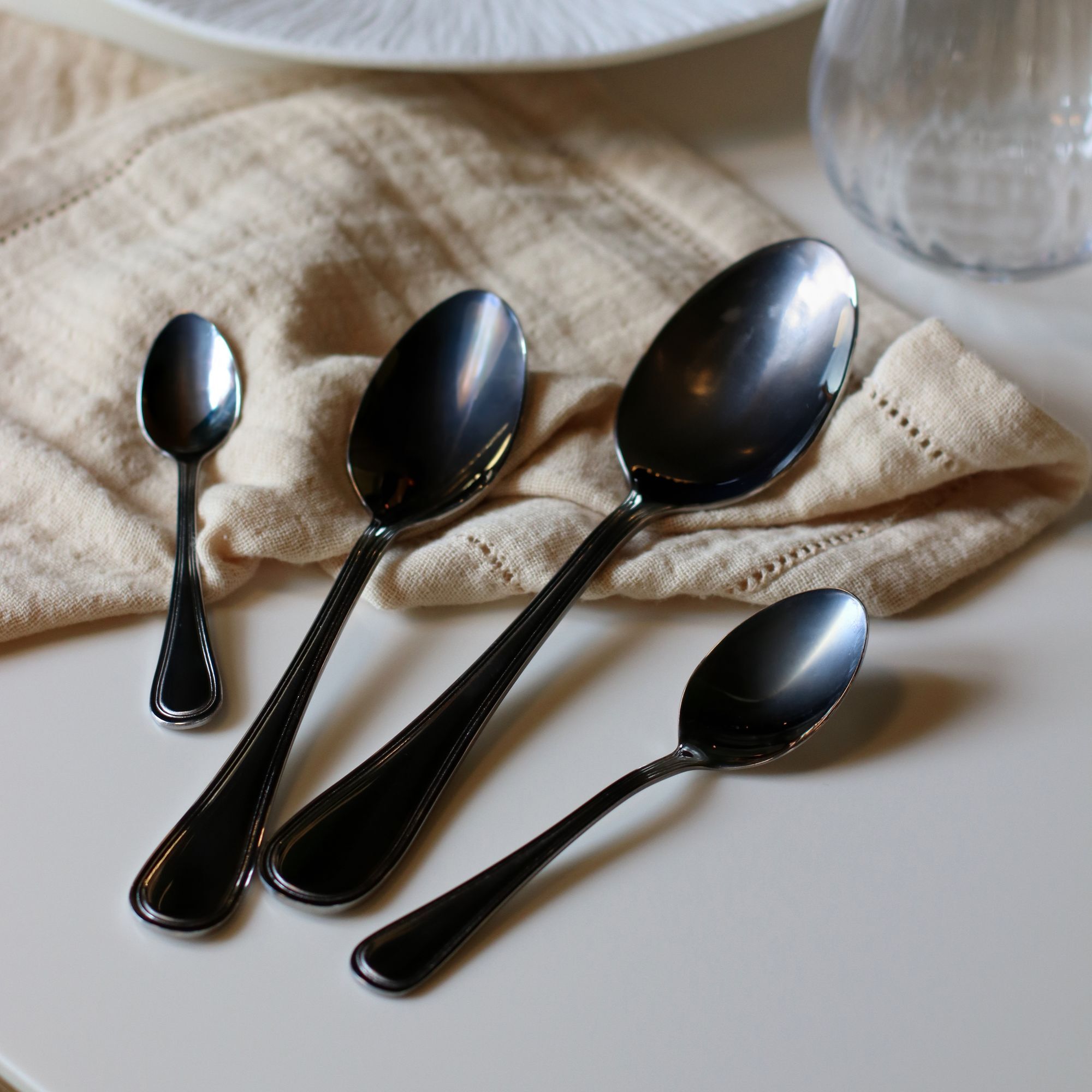 Lot de 6 cuillères à dessert en acier inoxydable  FILLA