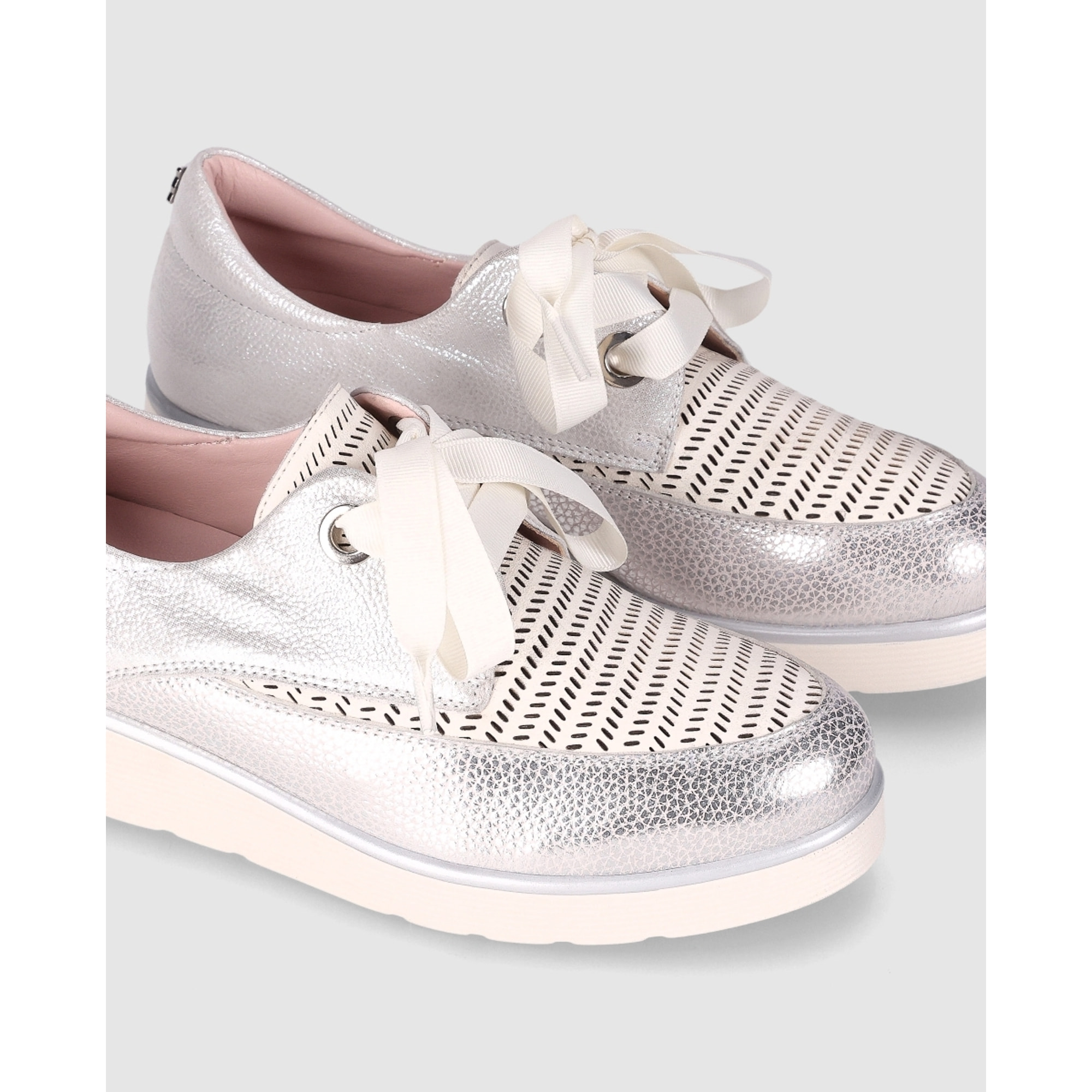 Zapatos de Piel - Plata - Tacón: 3 cm