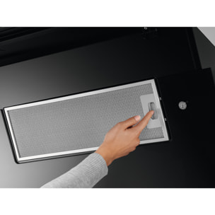AEG Campana de diseño vertical Serie 9000 SilenceTech de 60 cm DVE5671HG | Reacondicionado
