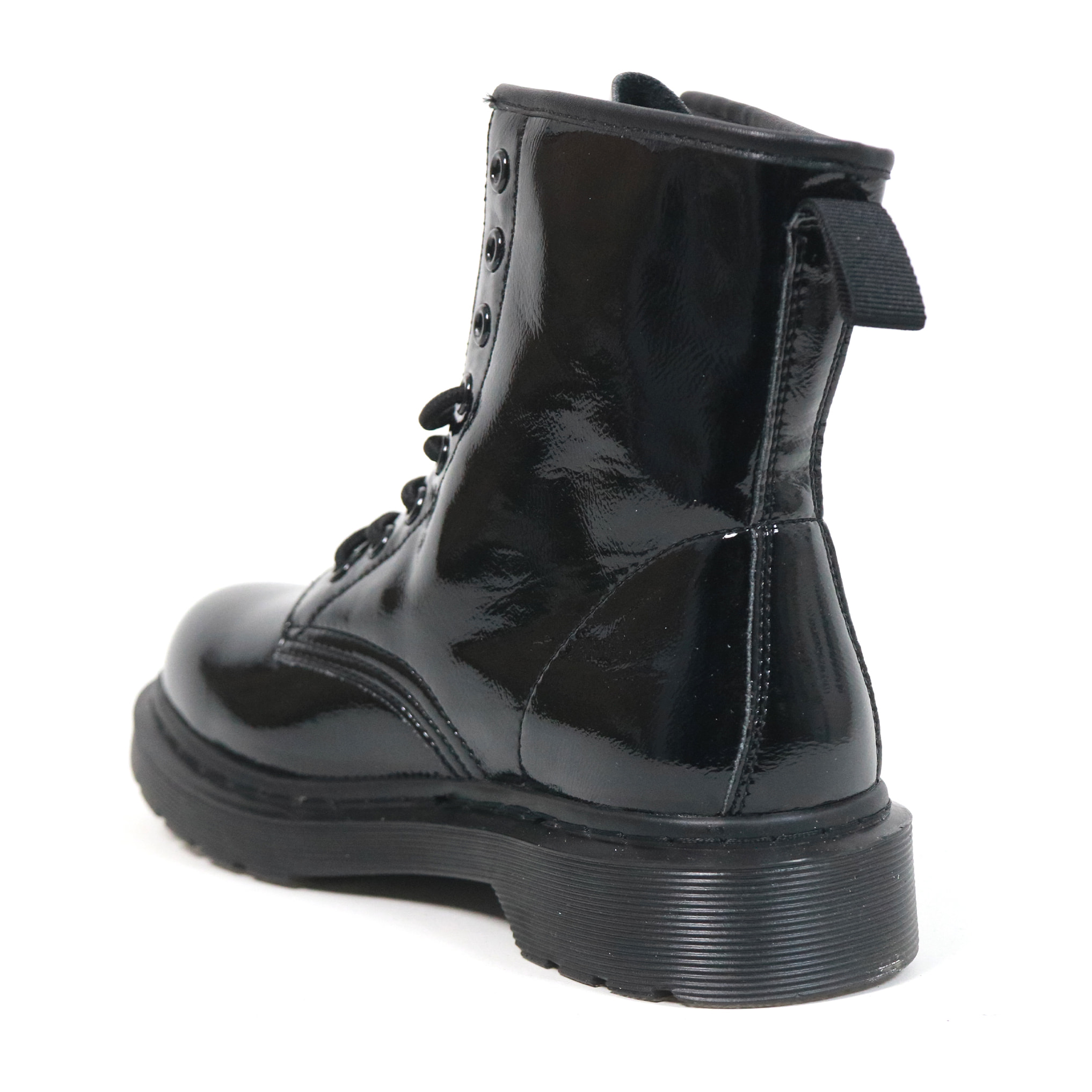 ANFIBIO 8 BUCHI VERNICE NERO