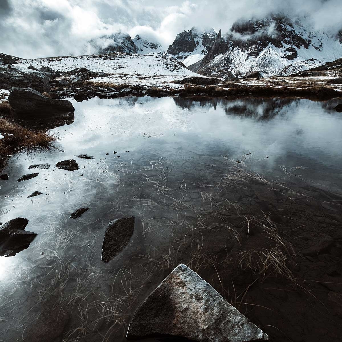 Tableau face aux alpes Toile imprimée