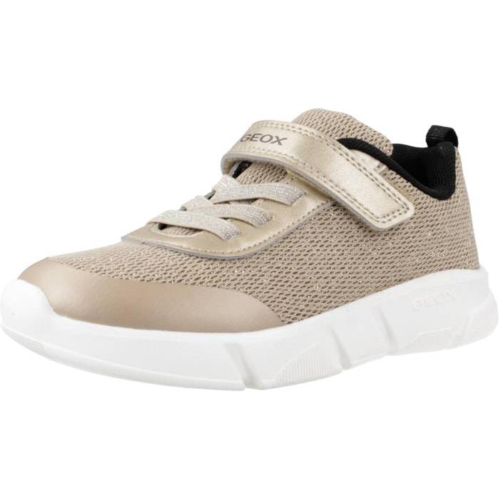 Zapatillas Niña de la marca GEOX  modelo J ARIL G. ORO