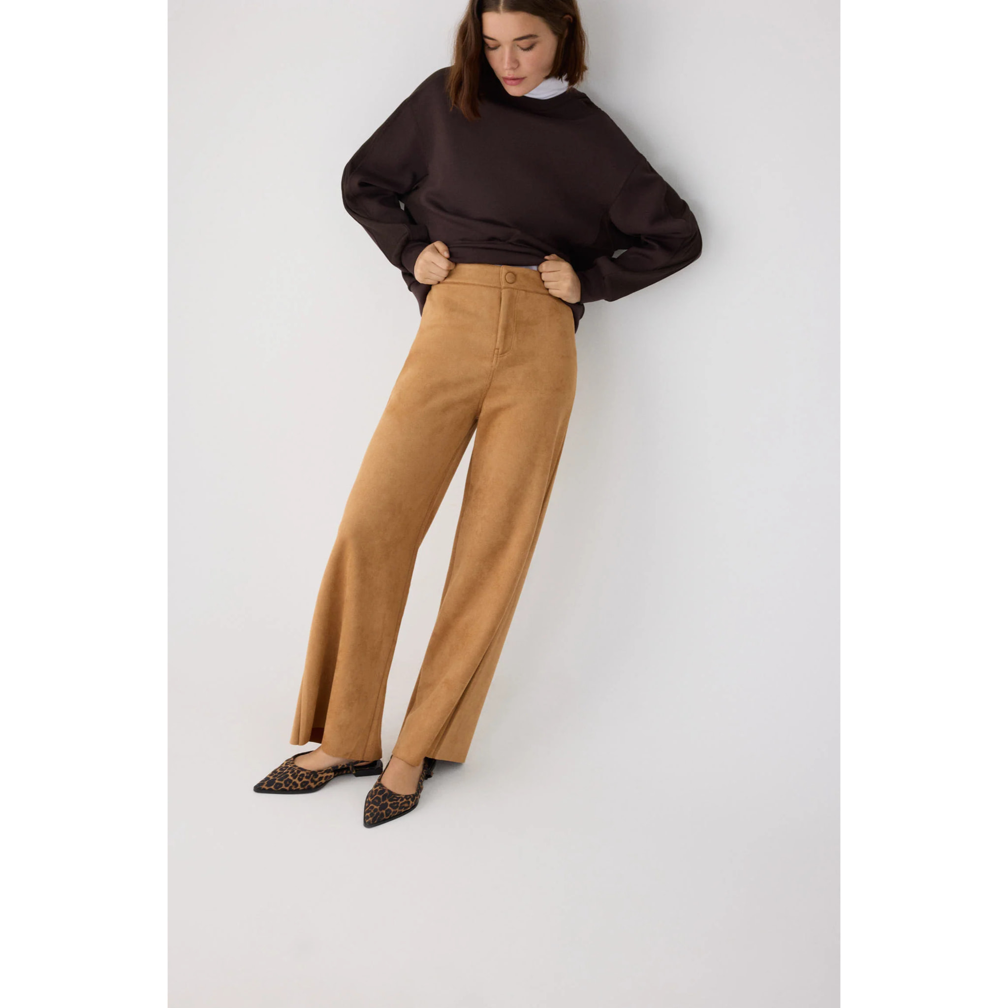 Pantalone comfort larghi
