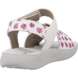 Sandalias Niña de la marca GEOX  modelo B SANDAL LIGHTFLOPPY BLANCO