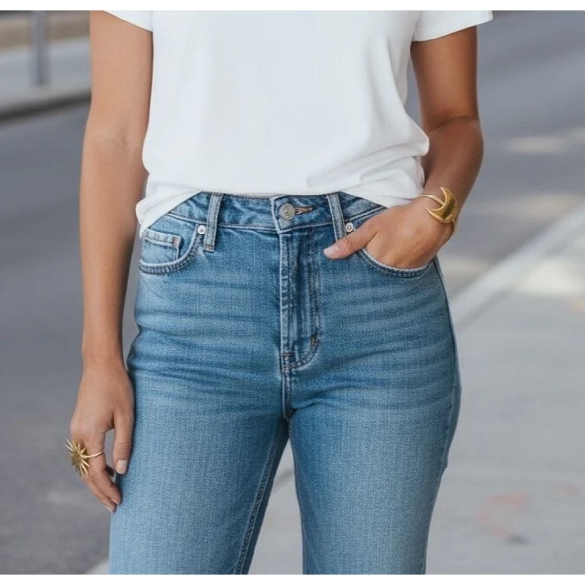 Conjunto Noche clara dorado chapado latón. Pulsera luna latón y anillo chapado dorado. Diseño único Gloria Mago