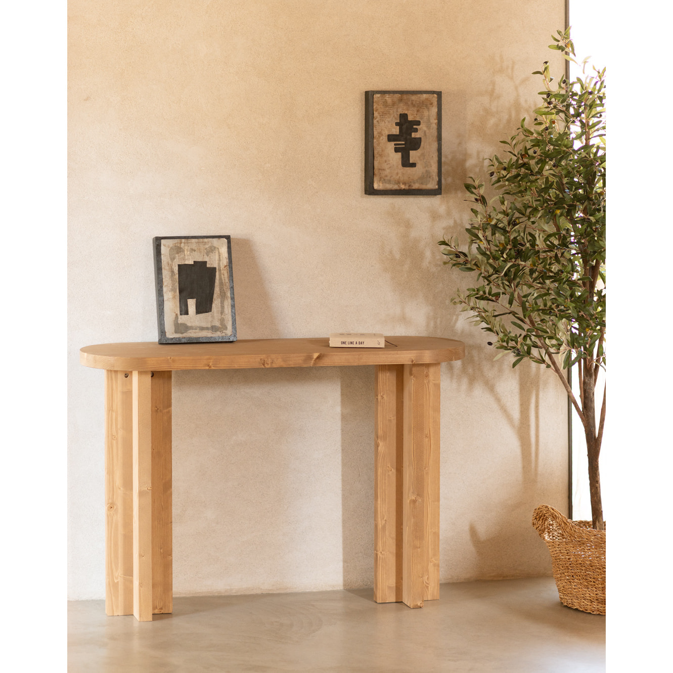 Consola de madera maciza tono roble medio de 120x80cm Alto: 80 Largo: 120 Ancho: 35