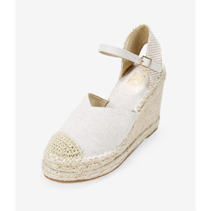 Alpargatas beige con cuña de esparto