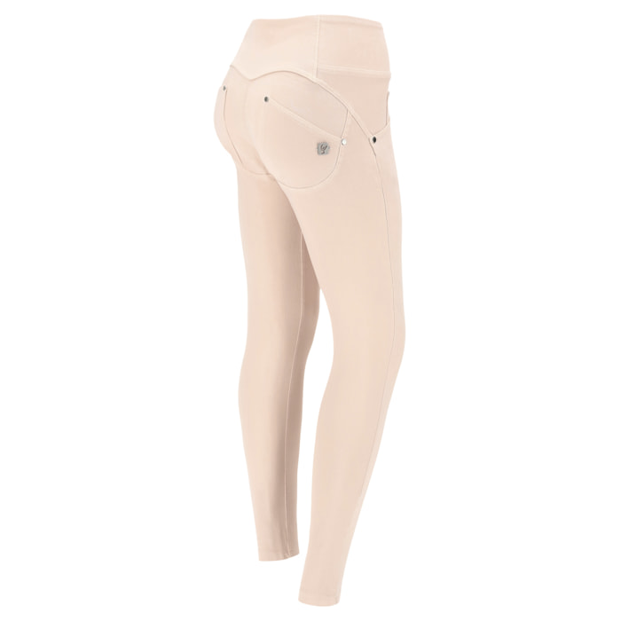 Pantaloni push up WR.UP® vita media tessuto navetta tinto in capo